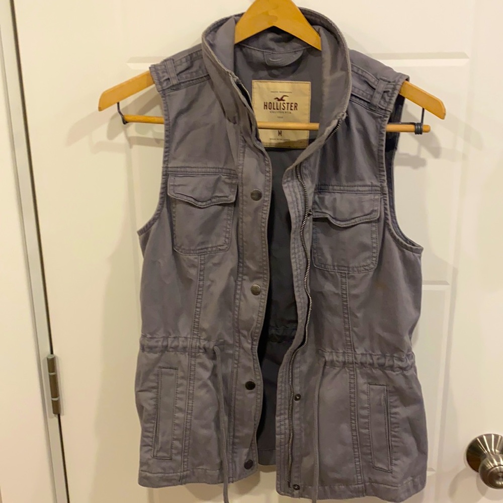 Hollister Vest